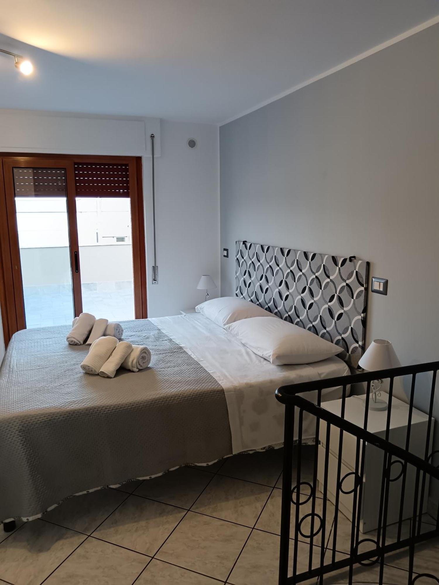 Terrazza Delle Rose Apartment เน็ตตูโน ภายนอก รูปภาพ